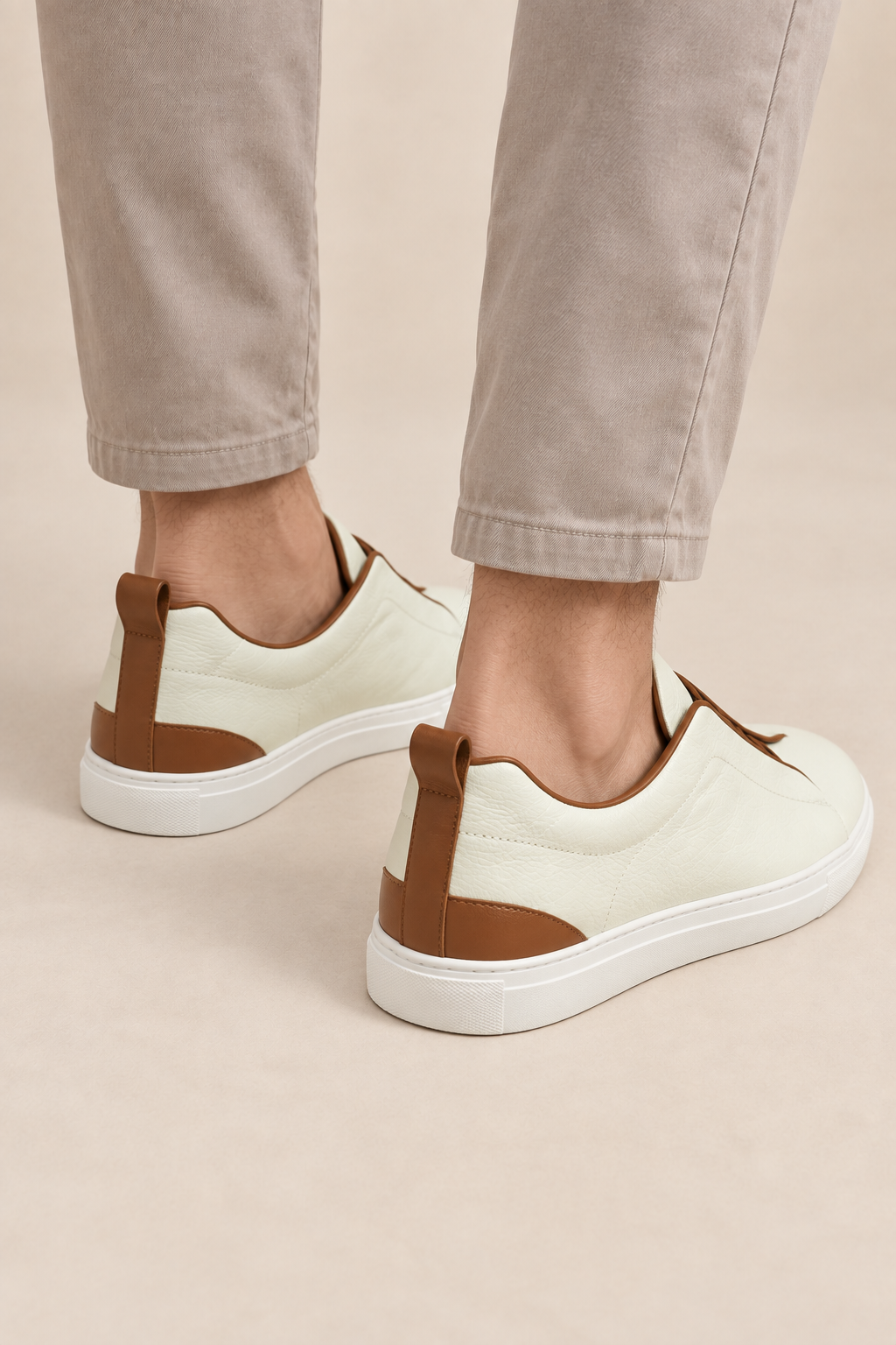 Men’s Cowhide Leather Slip-On Trainers with Contrast Detailing
