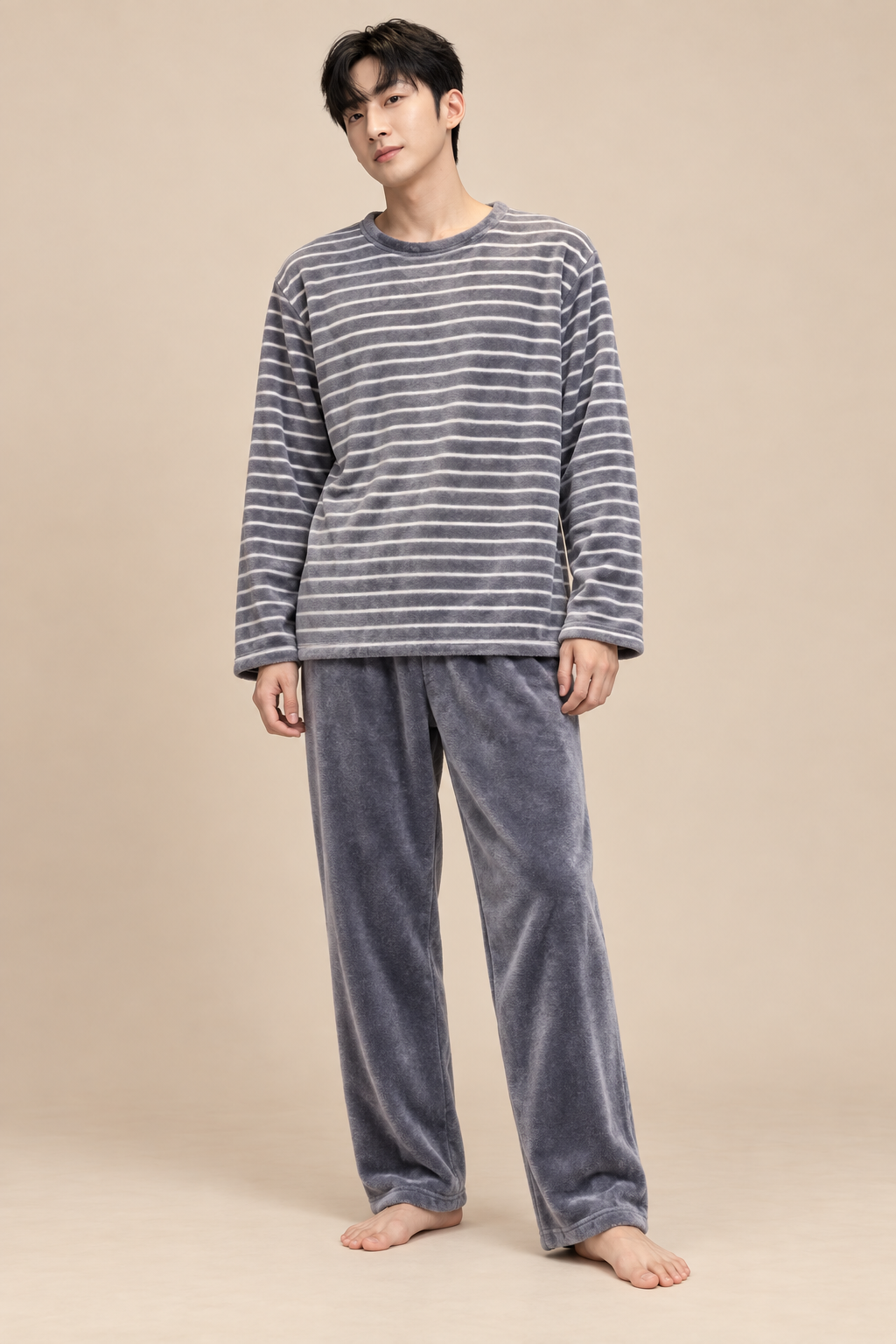 Men’s Striped Plush Pyjama Set with Long Sleeves and Trousers