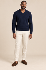 Men’s Fine Knit V-Neck Jumper with Ribbed Trims