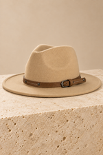 Men’s Wide-Brim Felt Fedora Hat with Contrast Band