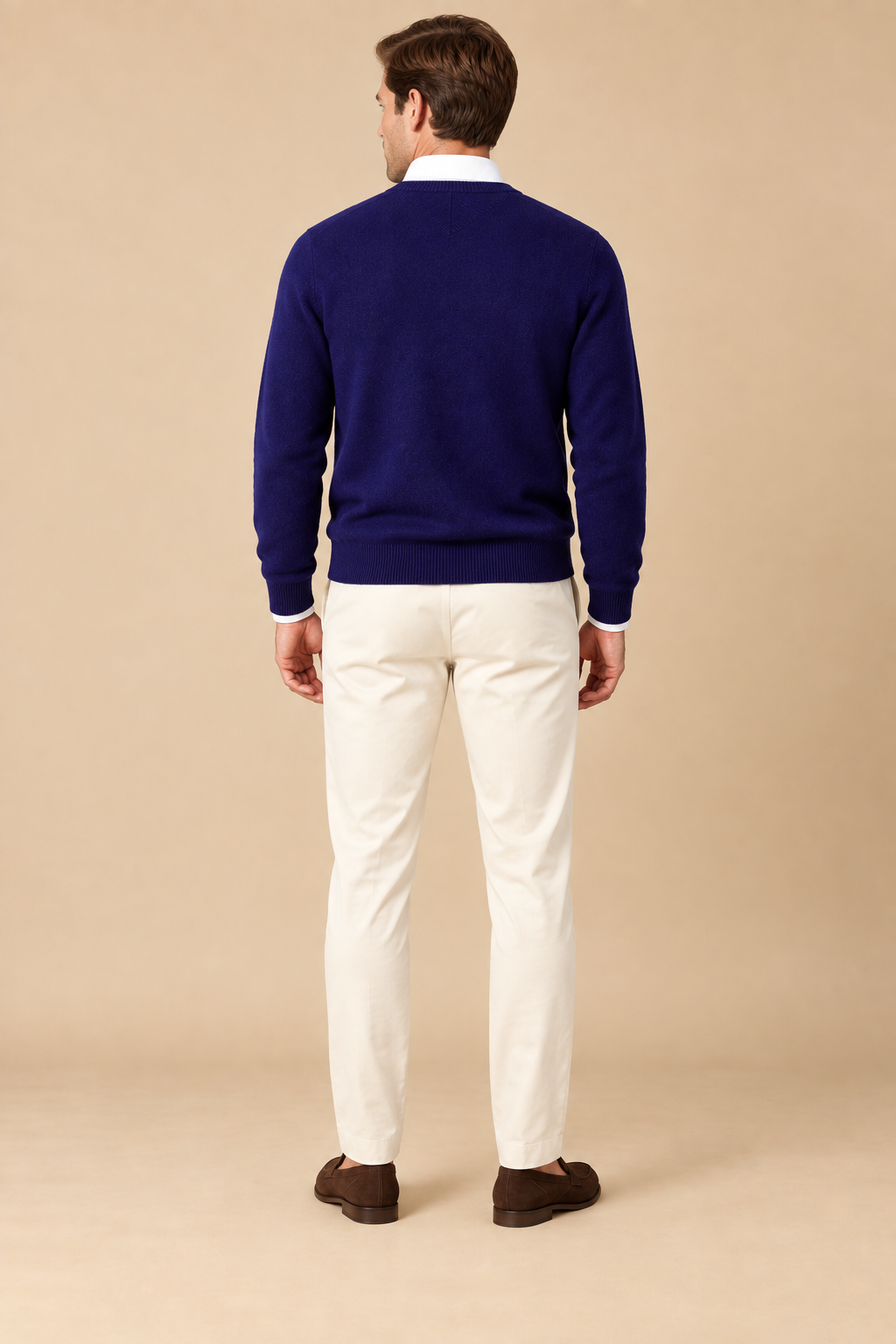 Men’s Fine Knit V-Neck Jumper with Long Sleeves
