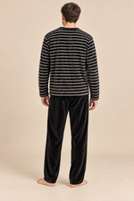Men’s Striped Plush Pyjama Set with Long Sleeves and Trousers