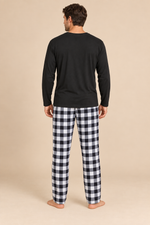 Men’s Checked Winter Pyjama Set with Long-Sleeve Top and Trousers