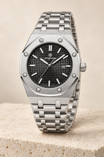 Men’s Stainless Steel Quartz Watch with Integrated Bracelet and Date Display