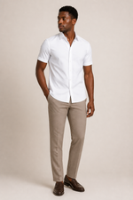 Men's Short Sleeve Button Up Shirt in Fitted Cut