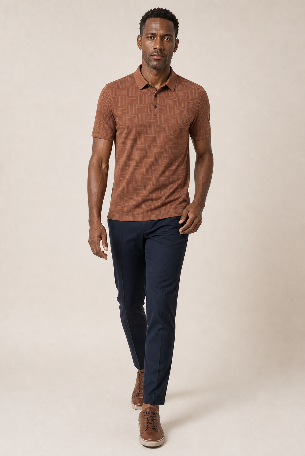 Men's Knitted Polo Shirt with Geometric Pattern and Short Sleeves