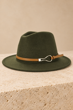 Men’s Wide-Brim Felt Fedora Hat with Contrast Band
