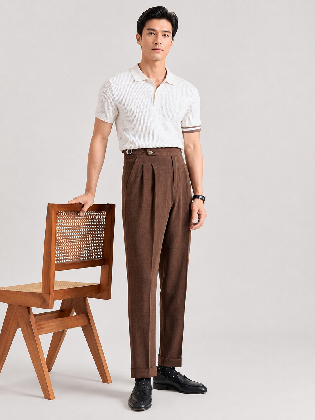 Drevarin – Brown Pleated Trousers with Side Adjusters