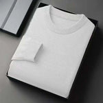 Men's Fine Knit Crew Neck Jumper in Regular Fit
