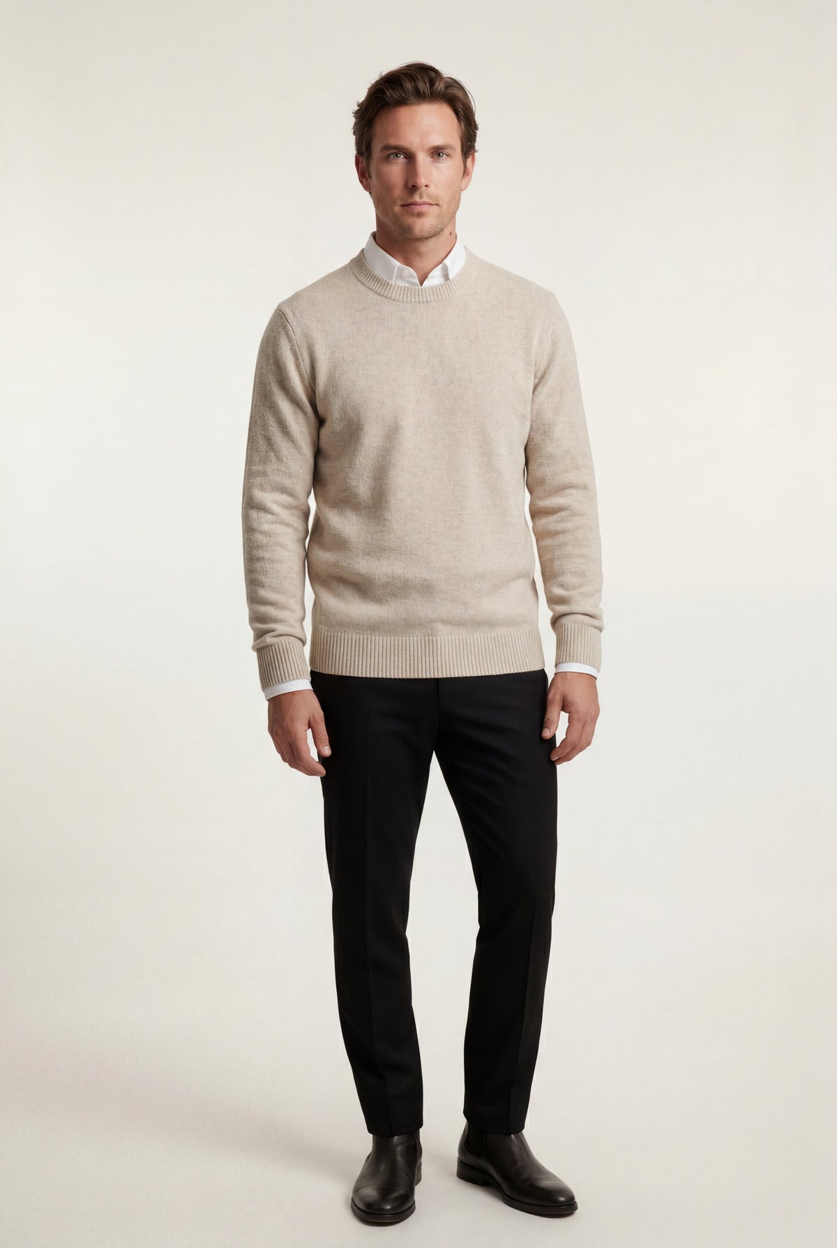 Men's Fine Knit Crew Neck Jumper in Regular Fit