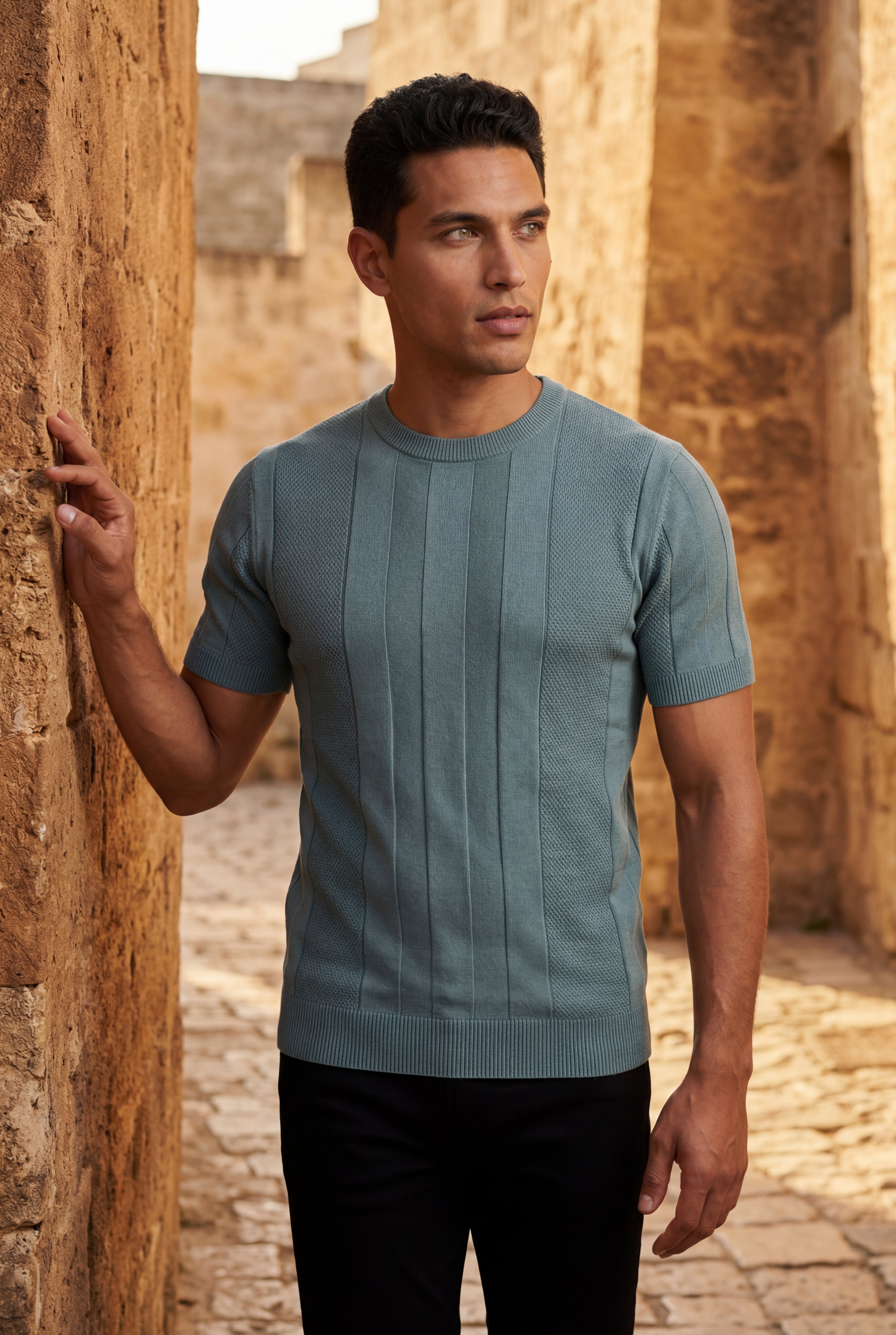 Capri – Textured Knitted T-Shirt
