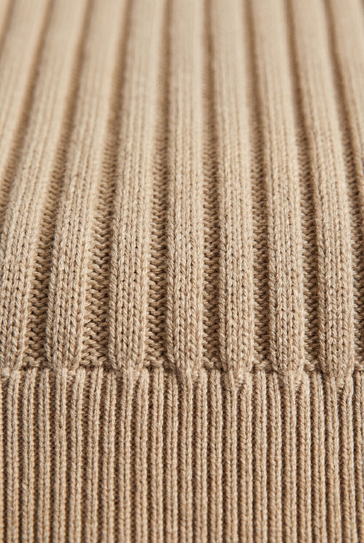 Men's Knitted T-Shirt with Crew Neck and Textured Finish