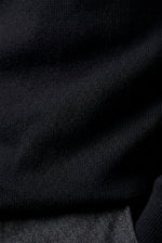 Men's Fine Knit High Neck Jumper in Fitted Cut
