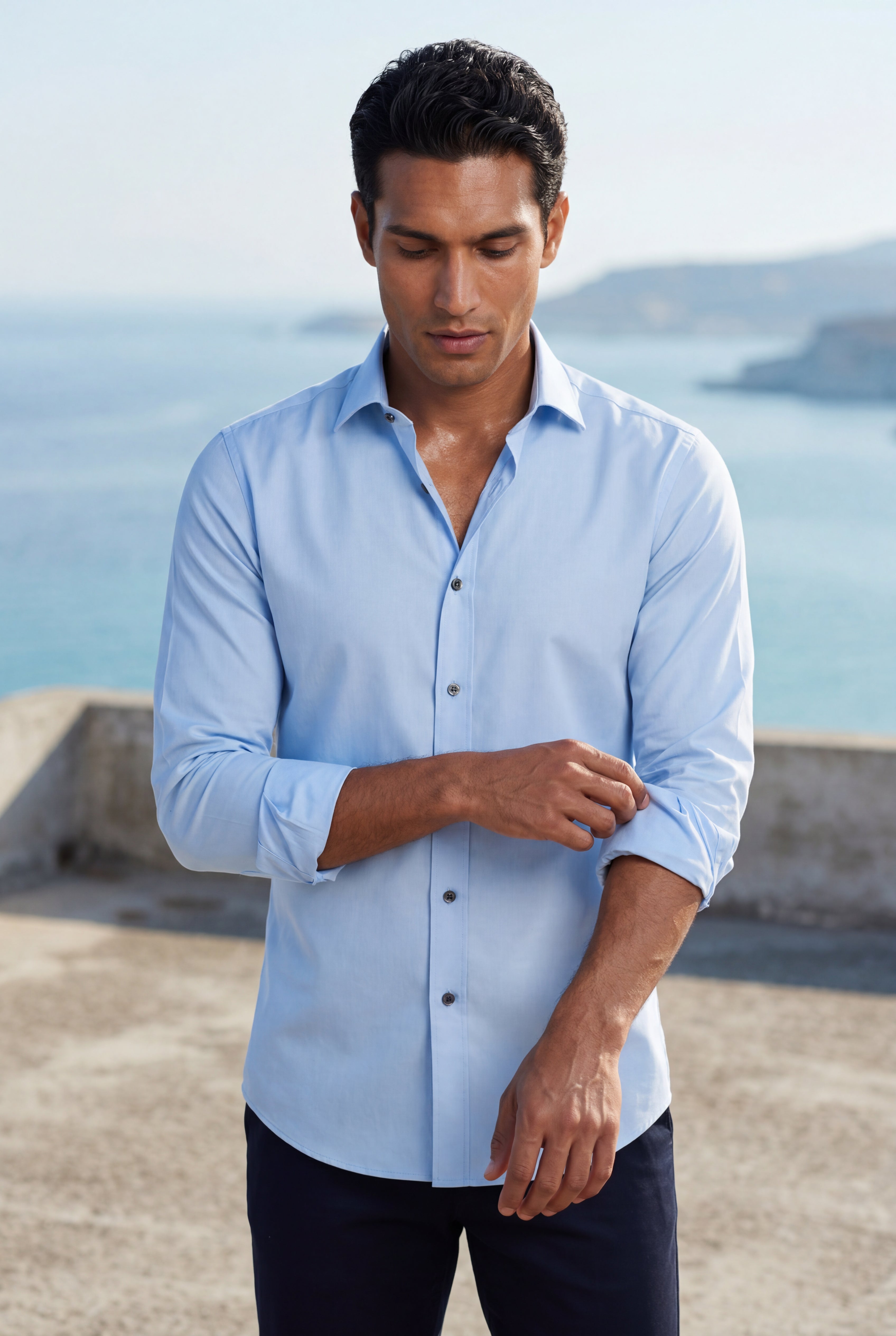 Fitted shirt for work and everyday wear – Men’s shirt with a classic collar