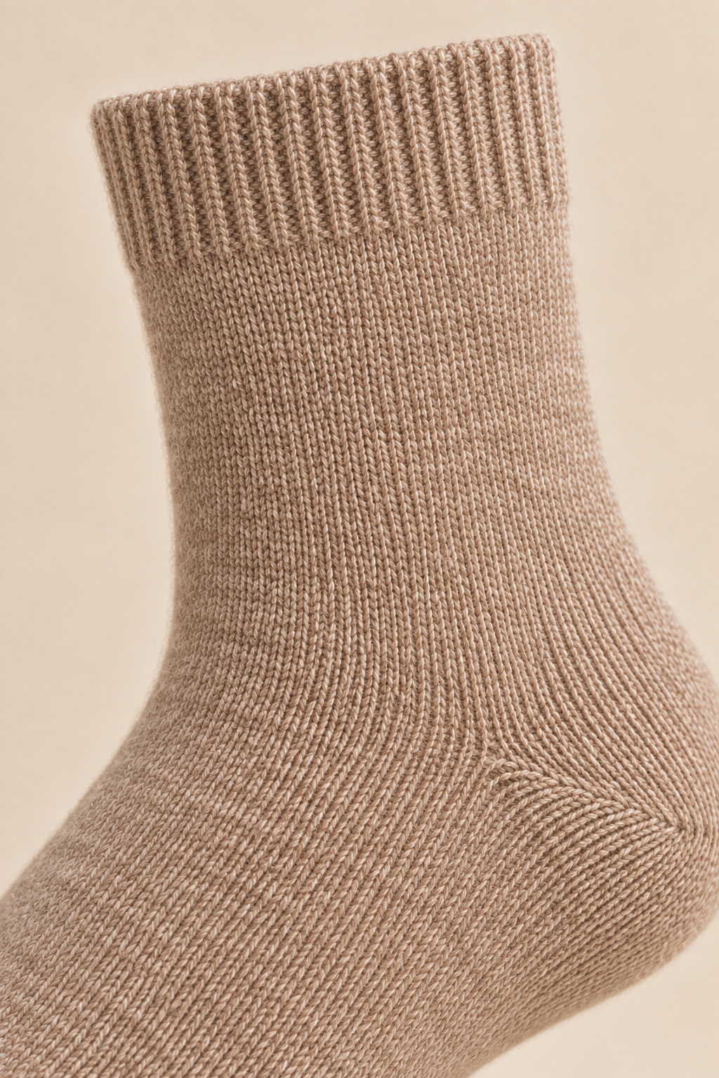 Men’s 100% Cashmere Knitted Mid-Calf Socks