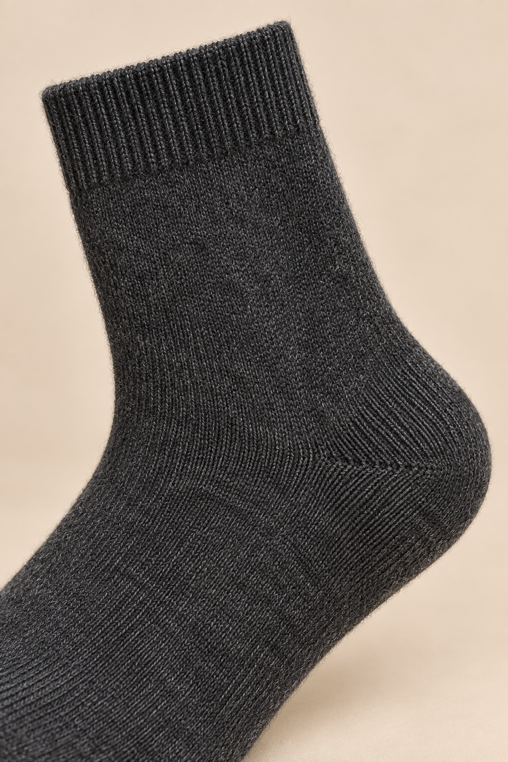 Men’s 100% Cashmere Knitted Mid-Calf Socks