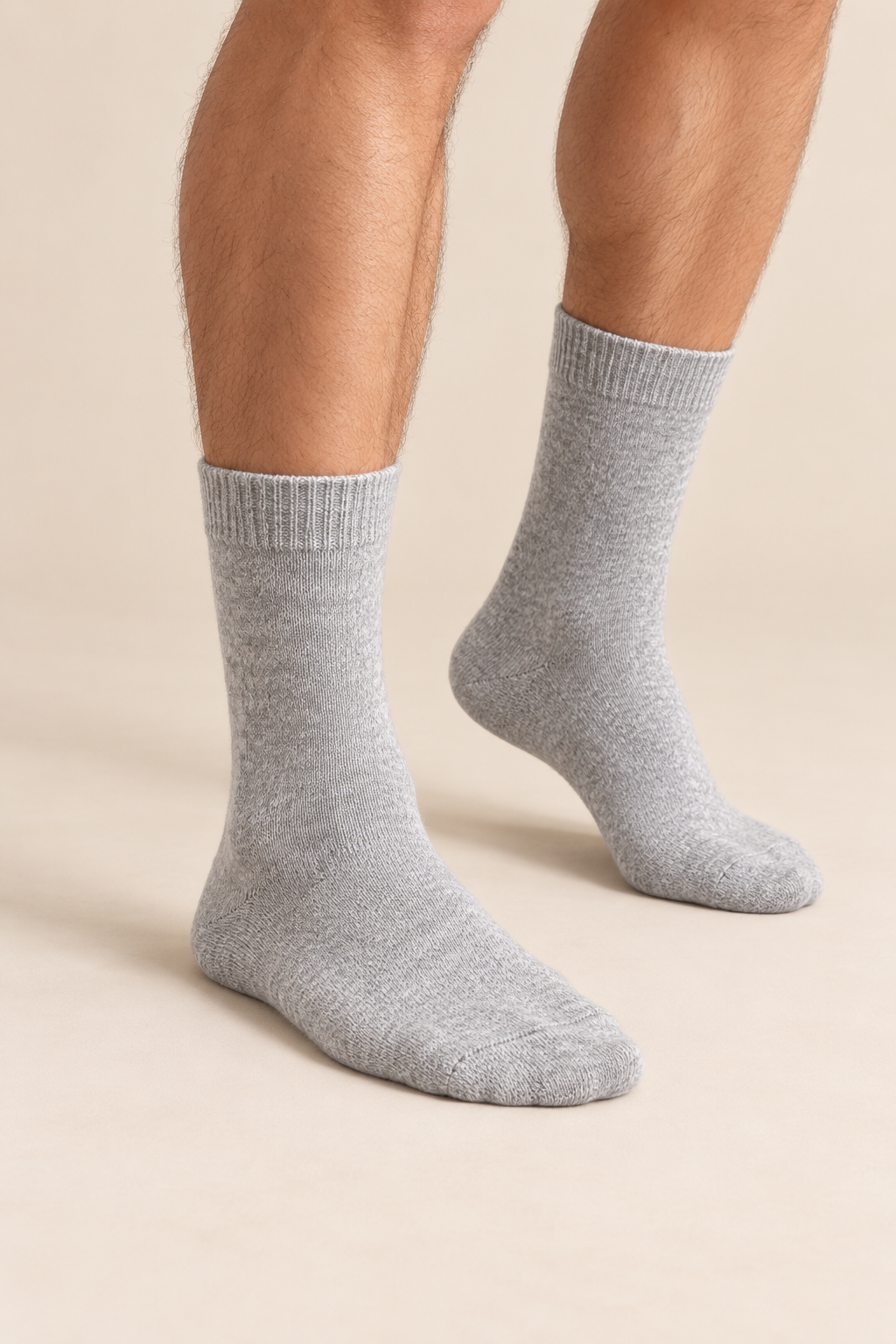 Men’s 100% Cashmere Knitted Mid-Calf Socks