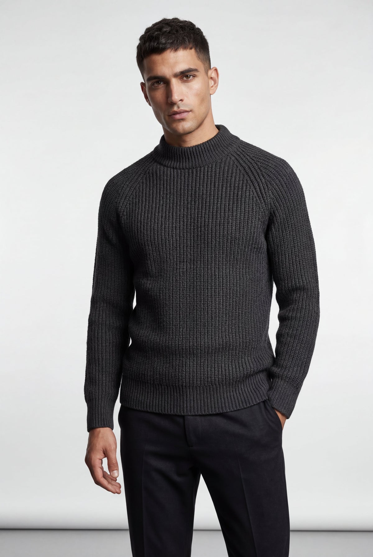 Men's Chunky Knit Crew Neck Jumper with Ribbed Texture