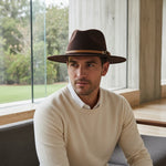 Men’s Wide-Brim Felt Fedora Hat with Contrast Band