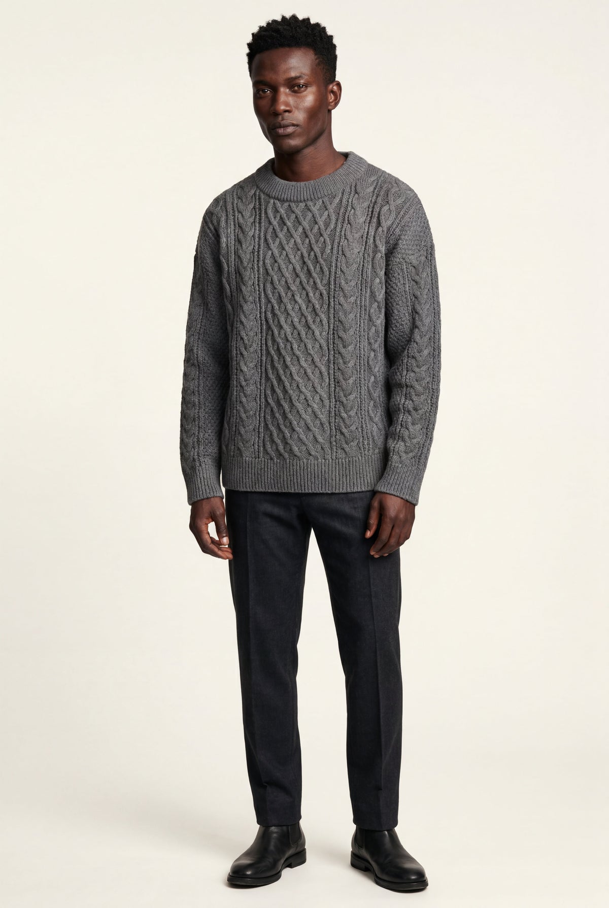 Men's Cable Knit Crew Neck Jumper in Regular Fit