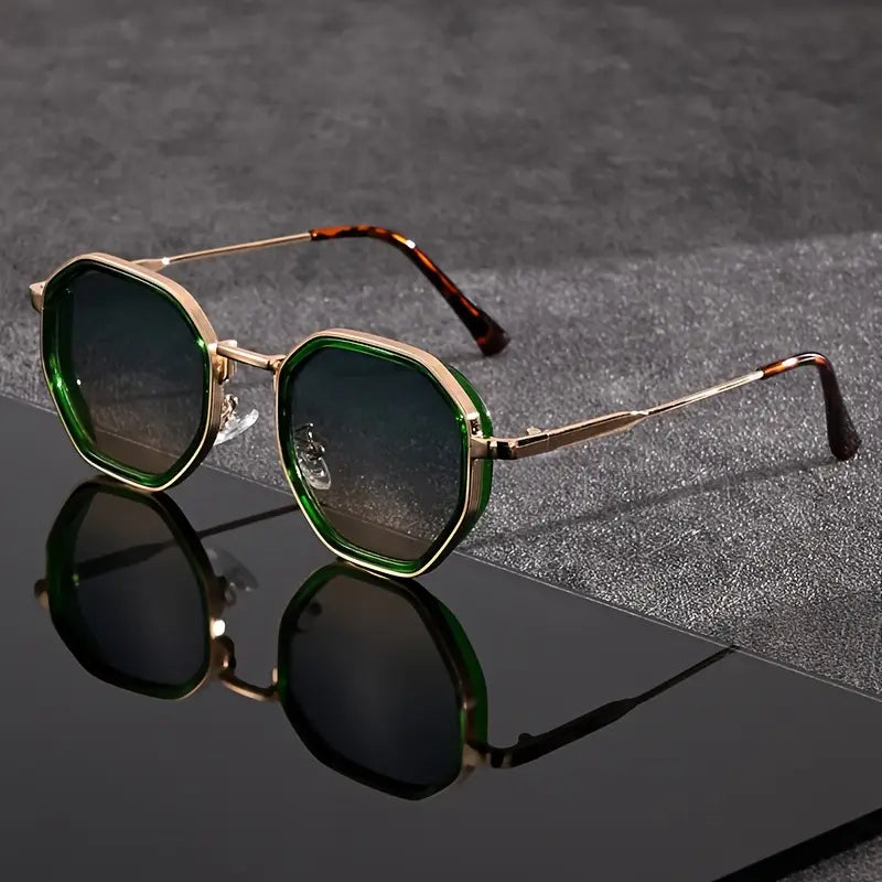 Men's Geometric Sunglasses with Angular Frame