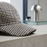 Men’s Houndstooth Check Baseball Cap with Curved Brim