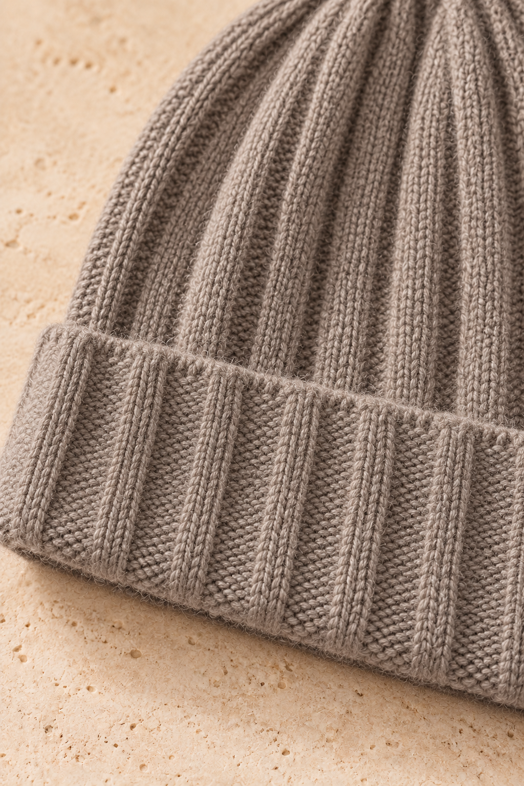 Men’s 100% Cashmere Ribbed Knitted Beanie Hat