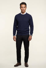 Men's Fine Knit Crew Neck Jumper in Regular Fit