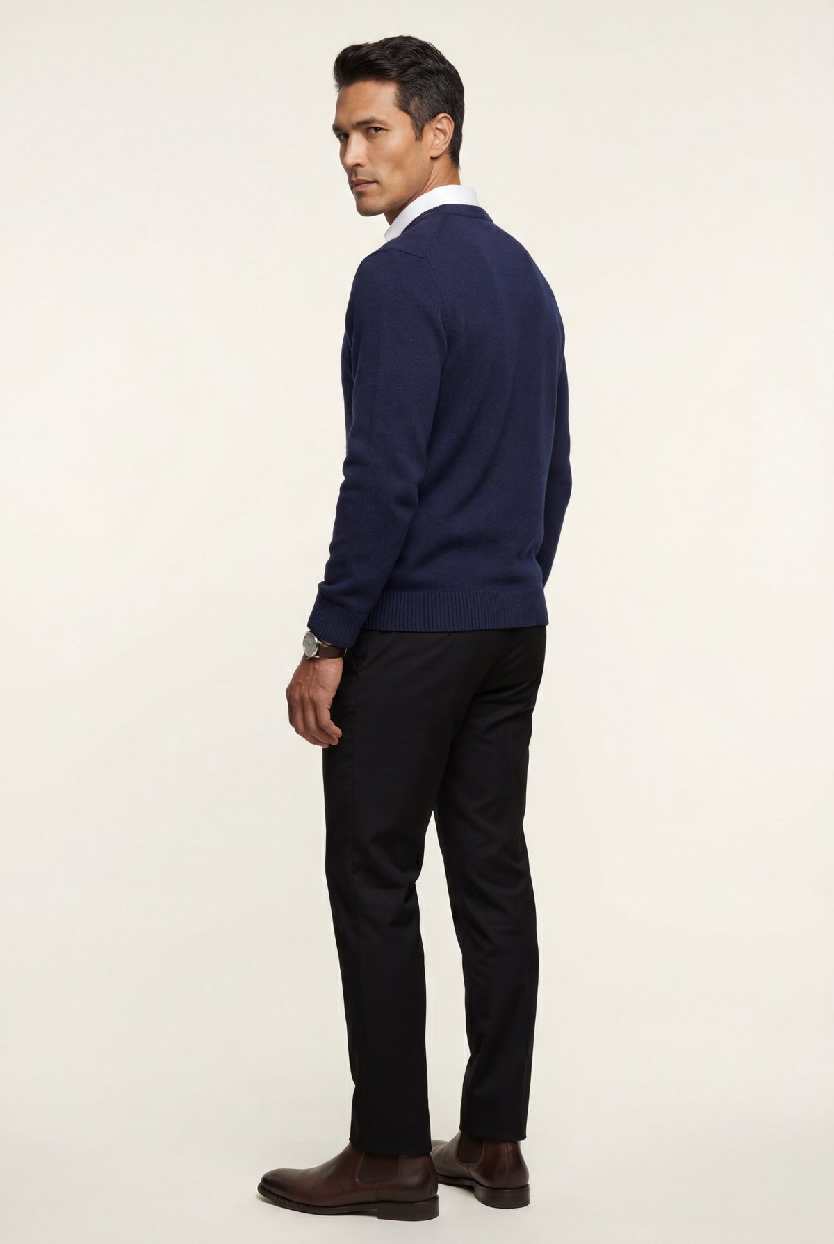 Men's Fine Knit Crew Neck Jumper in Regular Fit