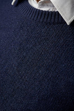 Men's Fine Knit Crew Neck Jumper in Regular Fit