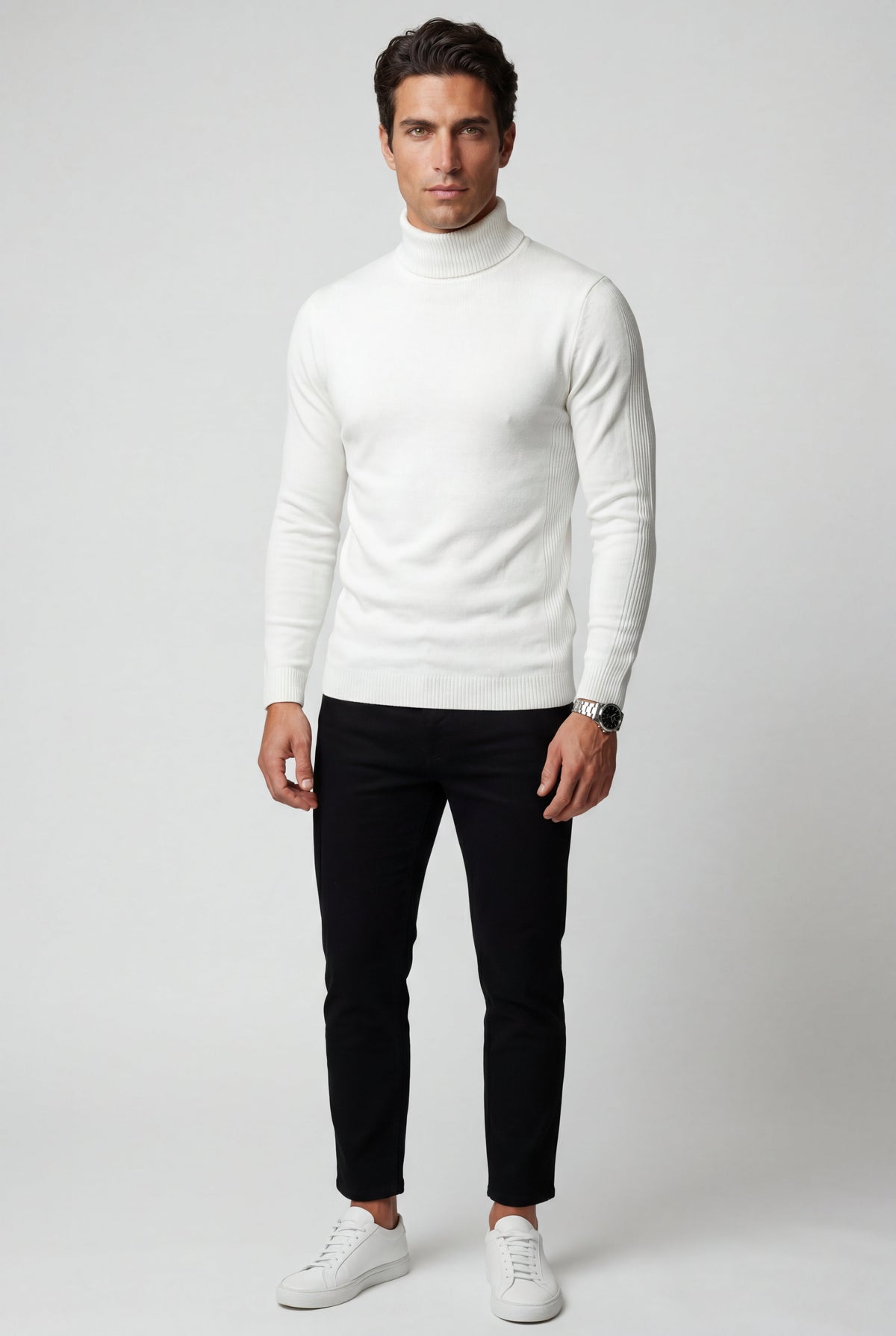 Men's Fine Knit High Neck Jumper in Fitted Cut