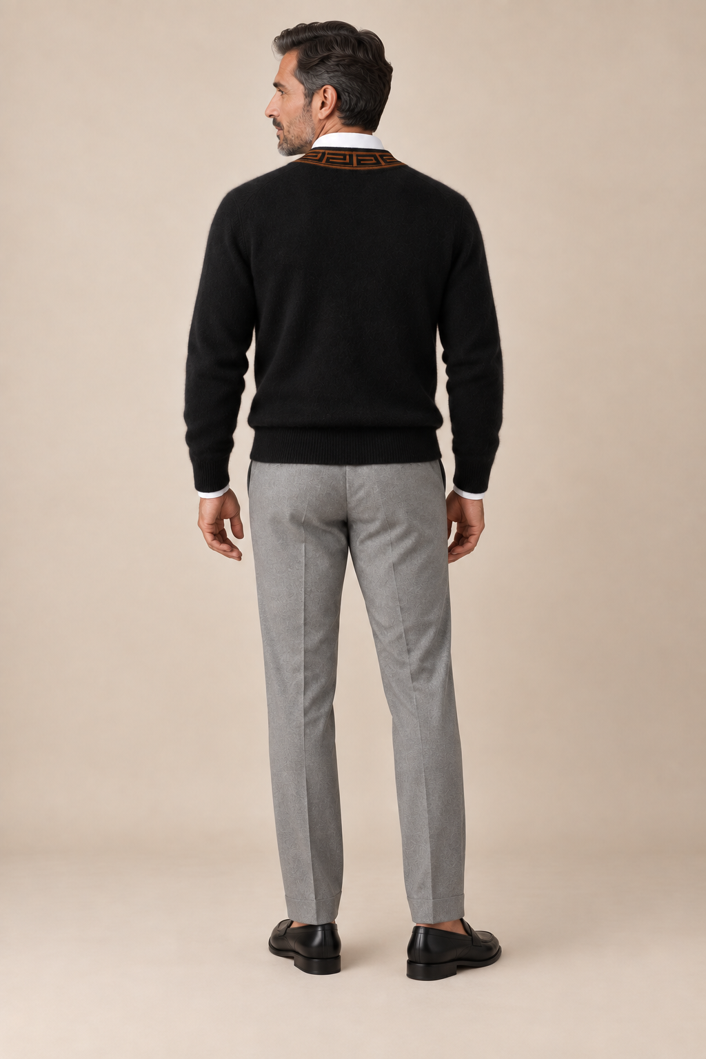 Men’s 100% Cashmere V-Neck Jumper with Contrast Trim