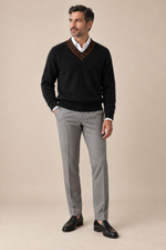 Men’s 100% Cashmere V-Neck Jumper with Contrast Trim